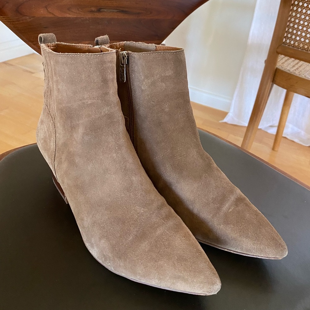 Franco Sarto suede taupe boots size US8